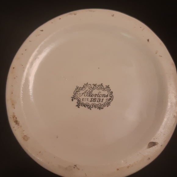 Allertons Staffordhire colonial snuff taker 6 3/4" Toby Pitcher 1912-1915 - Picture 13 of 14